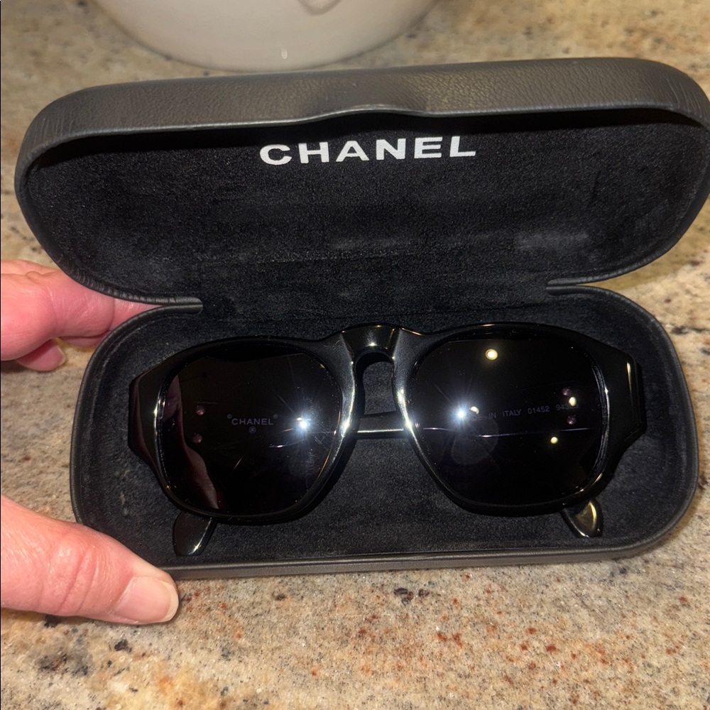 Chanel Vintage Sunglasses Black w/Silvertone Lens - Picture 10 of 14